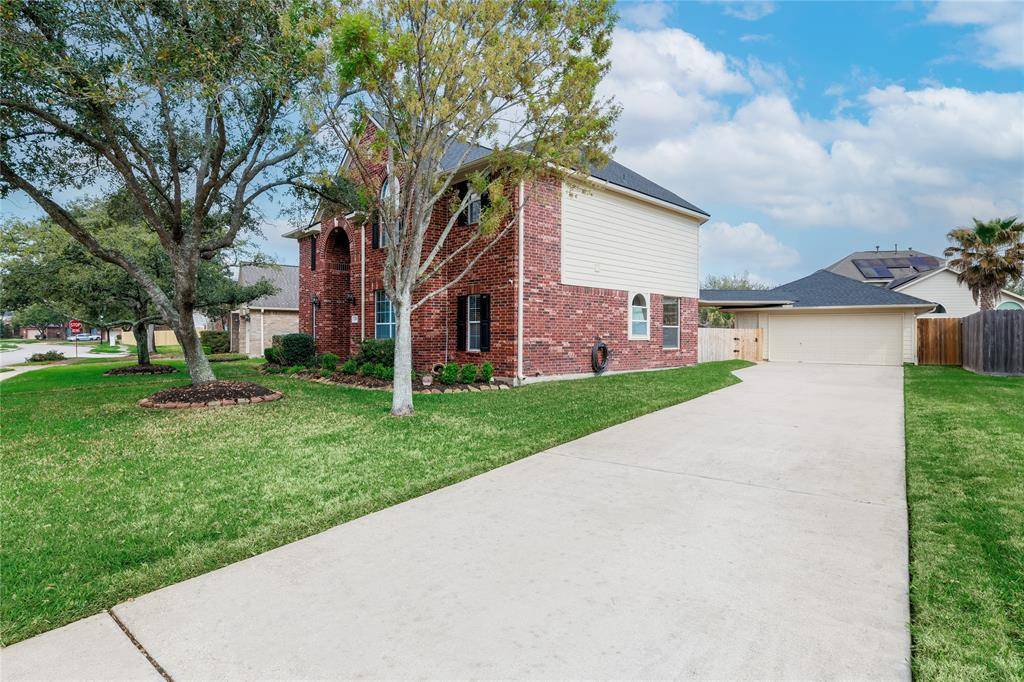 Pearland, TX 77584,4701 Chaperel DR