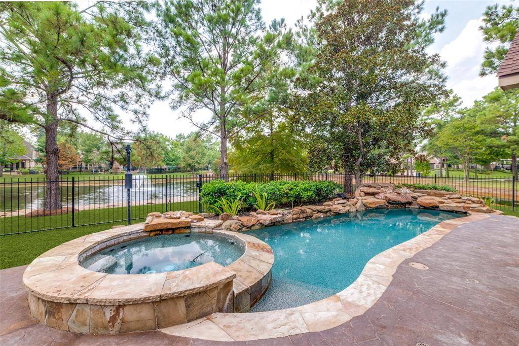 The Woodlands, TX 77381,50 Mason Pond PL