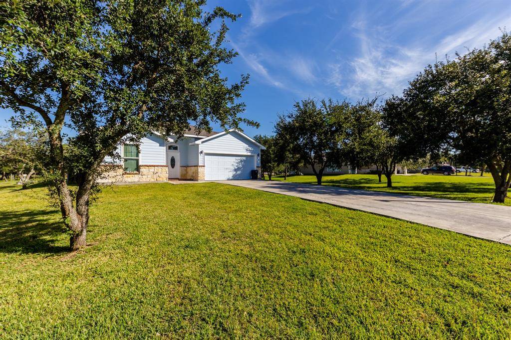 Rosharon, TX 77583,3111 County Road 81