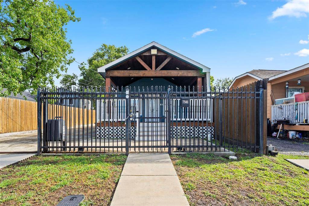 Houston, TX 77012,7941 Goode ST