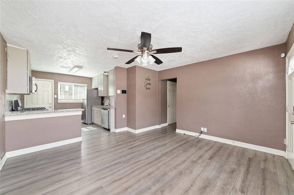 Houston, TX 77051,9333 Fairland DR