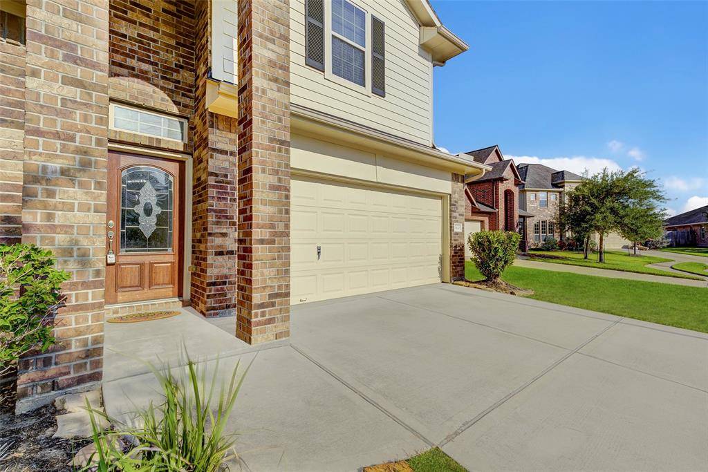 Cypress, TX 77429,15610 Whispering Green DR