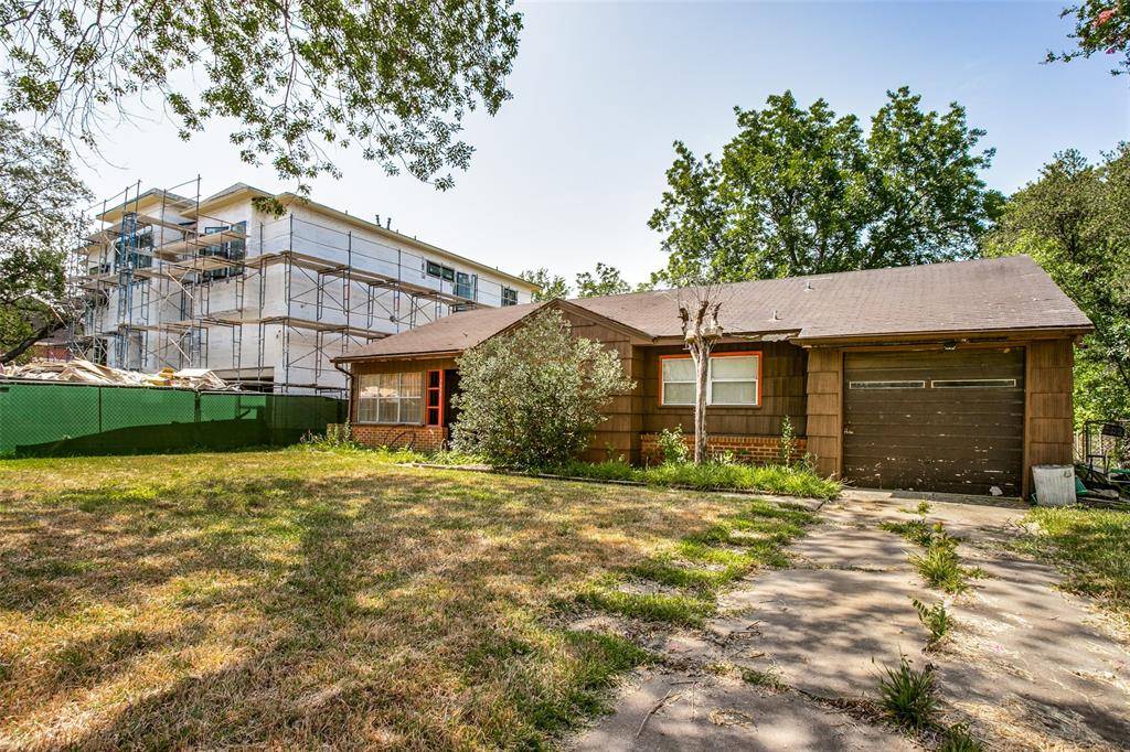 Bellaire, TX 77401,4627 Holt ST