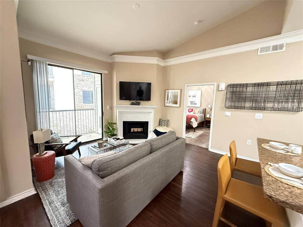 Austin, TX 78745,6607 Brodie Ln #1338