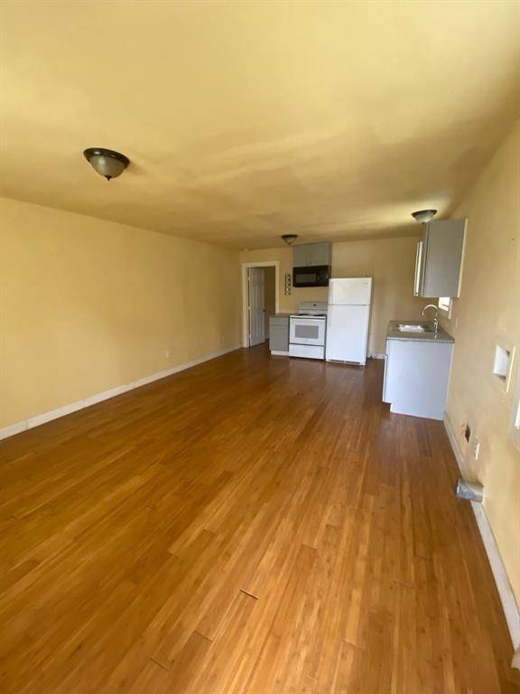 Houston, TX 77051,4212 Davenport ST