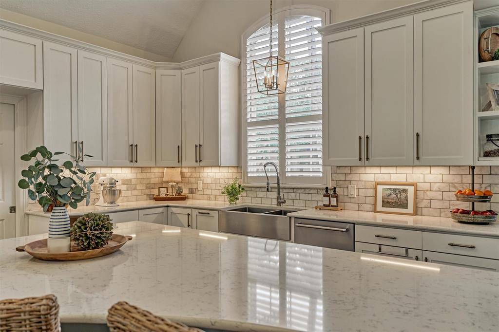 The Woodlands, TX 77381,19 Highland CIR