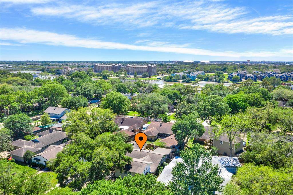 Houston, TX 77058,18314 Carriage LN