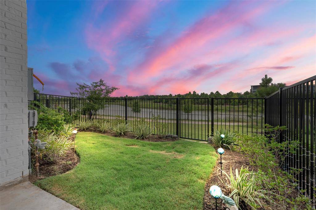 Cypress, TX 77433,19911 Curved Steel DR