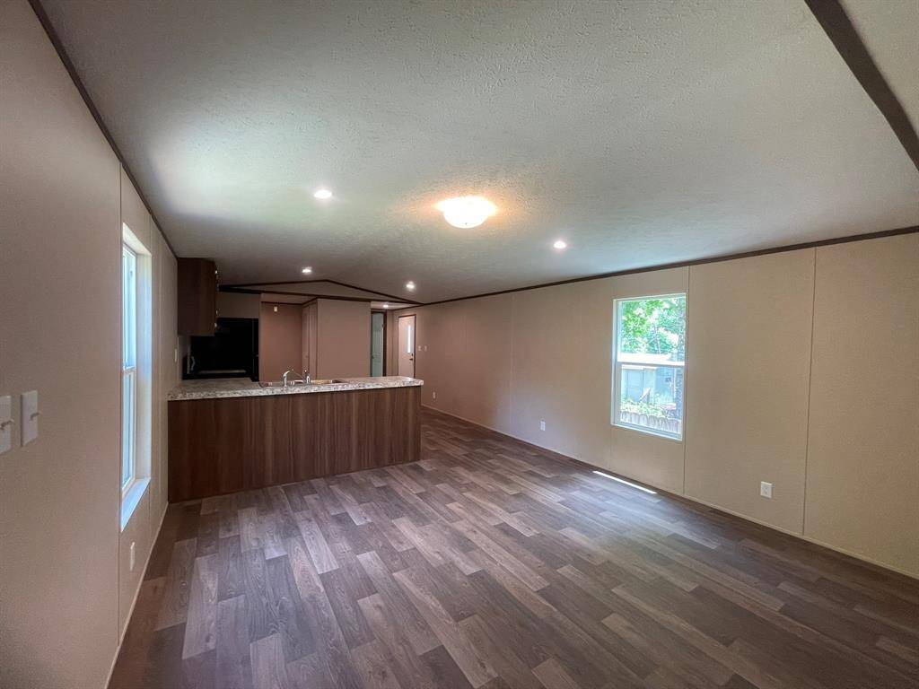 Willis, TX 77318,13718 Brigadier DR