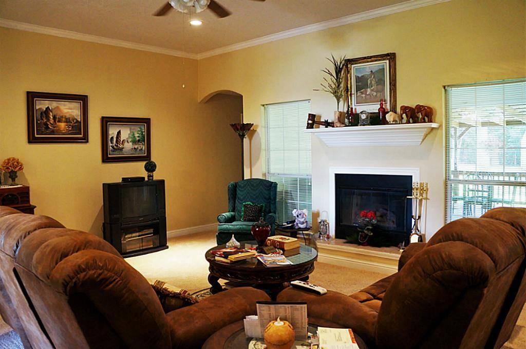 Onalaska, TX 77360,215 Bridgeview DR