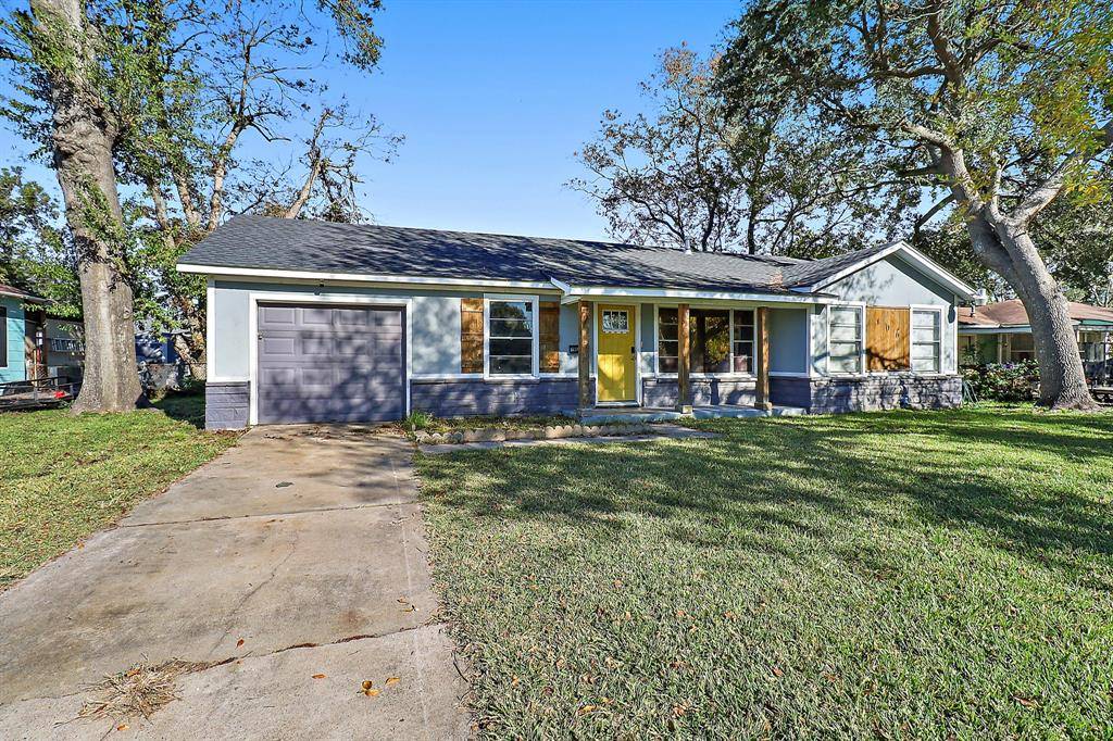 Baytown, TX 77520,106 Scott ST