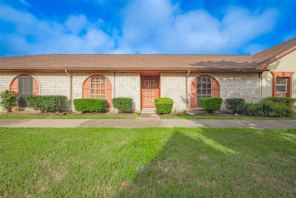 Houston, TX 77072,12223 Sharpview DR