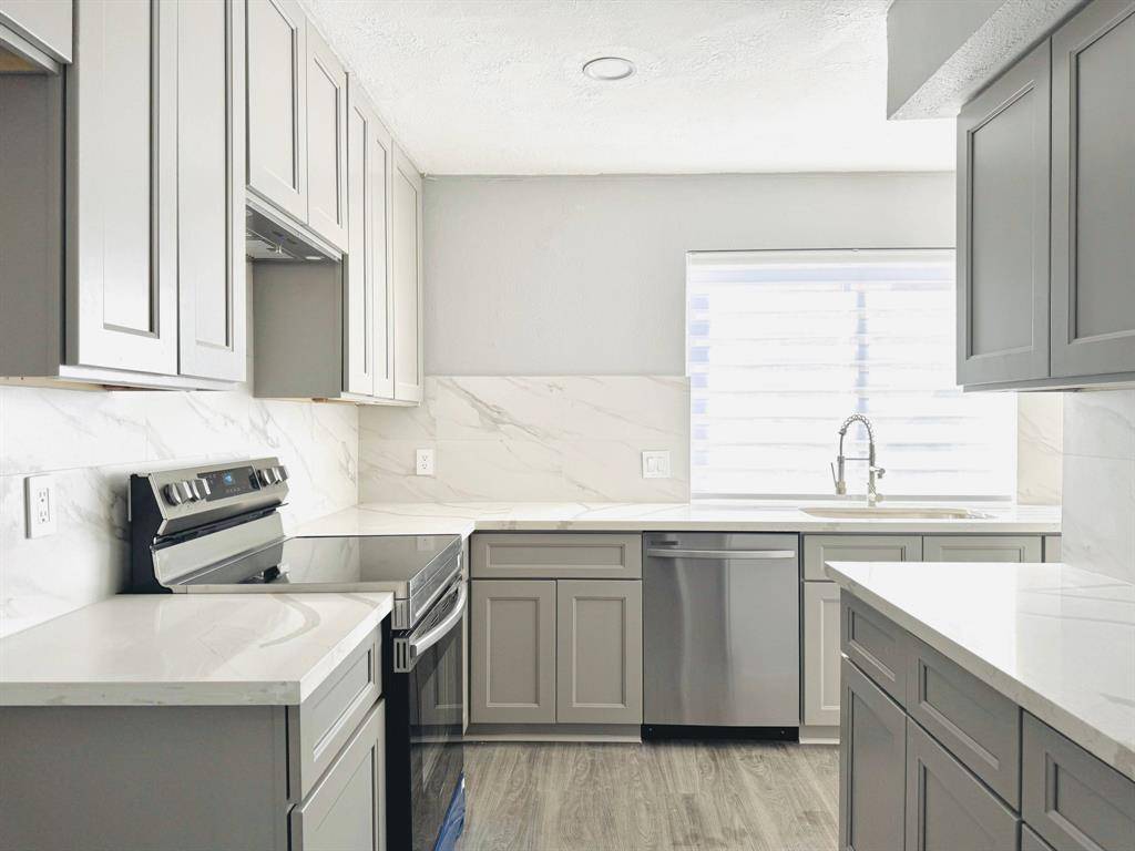 Houston, TX 77099,10646 Bexley DR