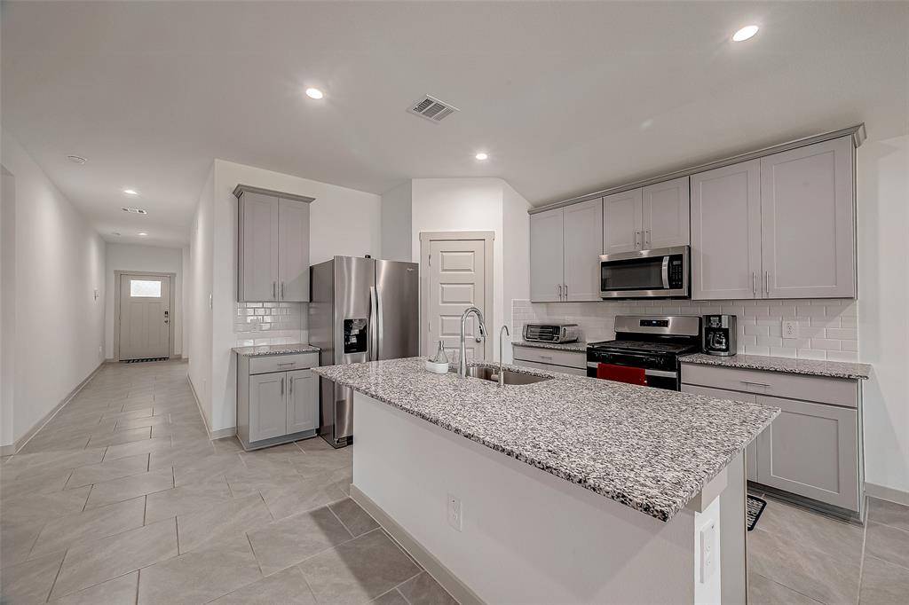 Fresno, TX 77545,4963 Pine Haven LN