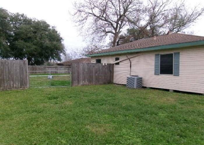 Port Arthur, TX 77640,2203 62nd ST