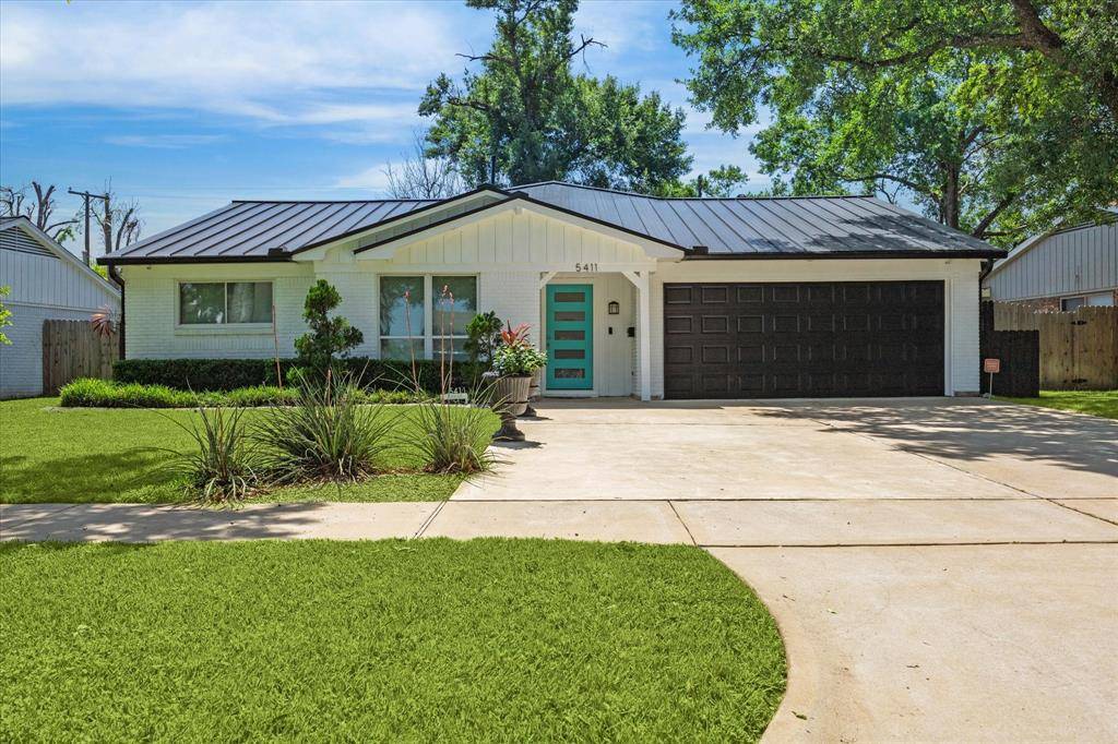 Houston, TX 77092,5411 Saxon DR