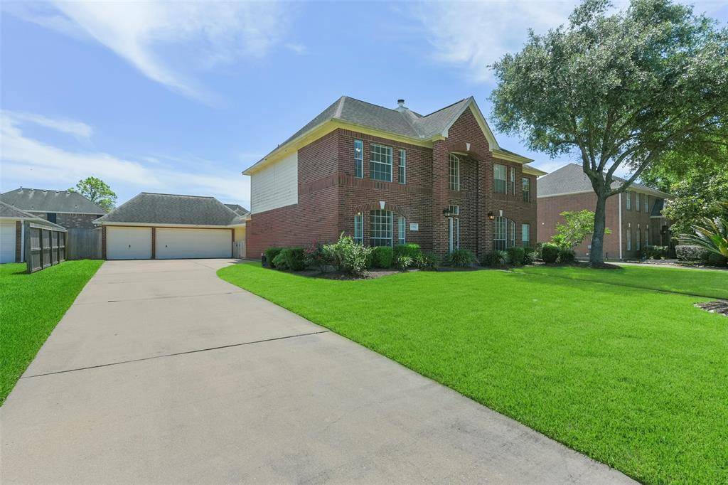 Friendswood, TX 77546,1706 Sun Meadow DR