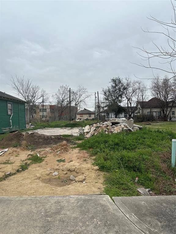 Houston, TX 77020,3511 Farmer ST