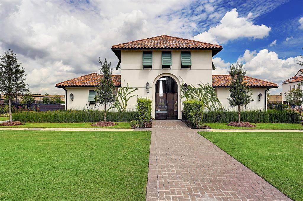 Houston, TX 77055,7511 Little Caprese LN