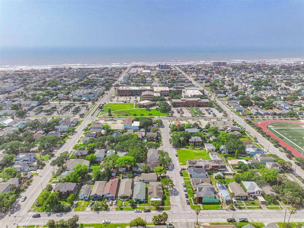 Galveston, TX 77550,3927 Bernardo De Galvez AVE