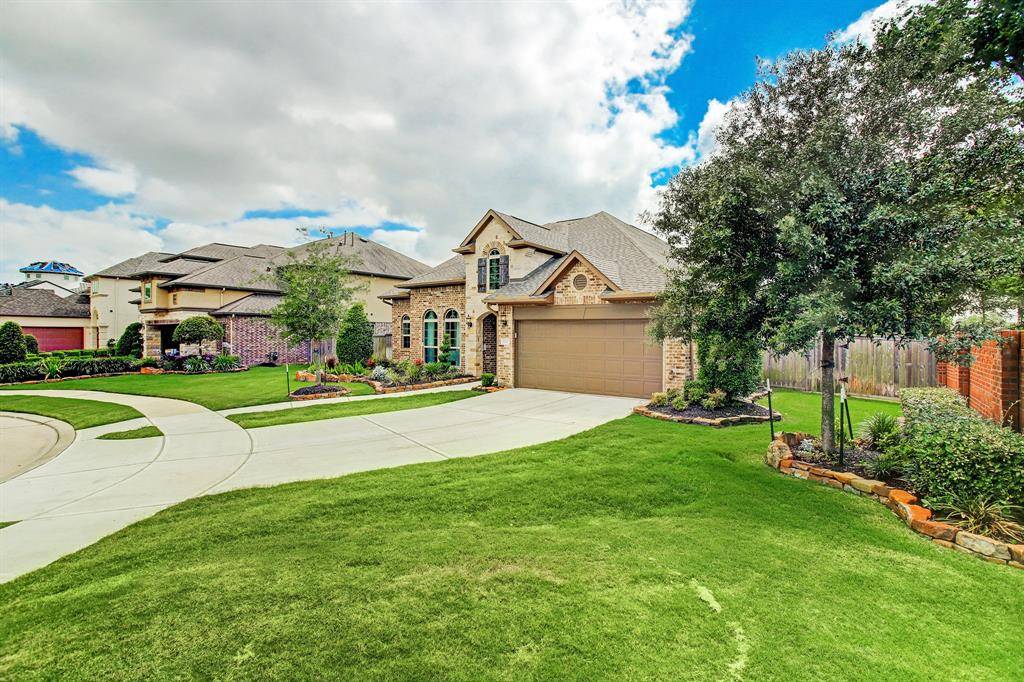 Sugar Land, TX 77479,5302 Pipers Creek CT