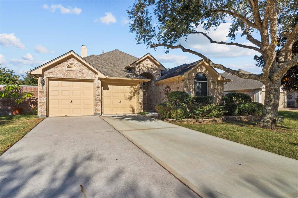 League City, TX 77573,2424 Spellbrook CT