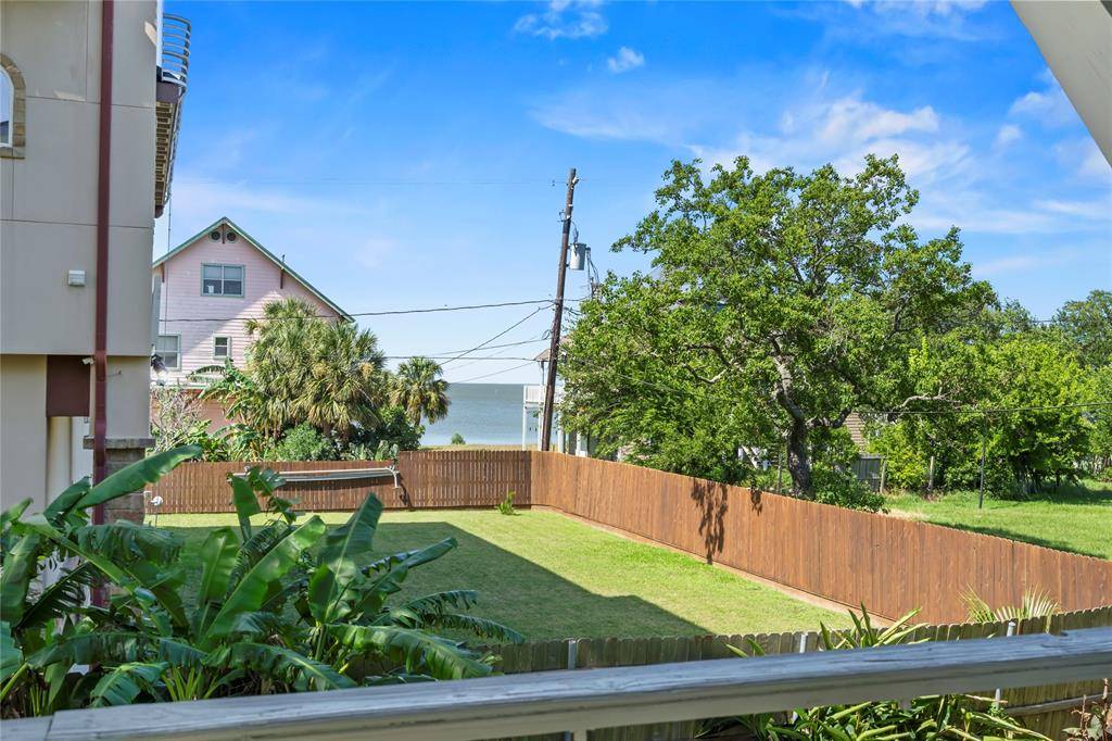 San Leon, TX 77539,119 8th ST