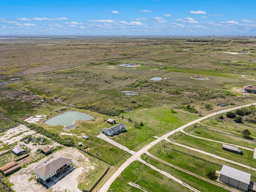 Hitchcock, TX 77563,0000 S Redfish ST