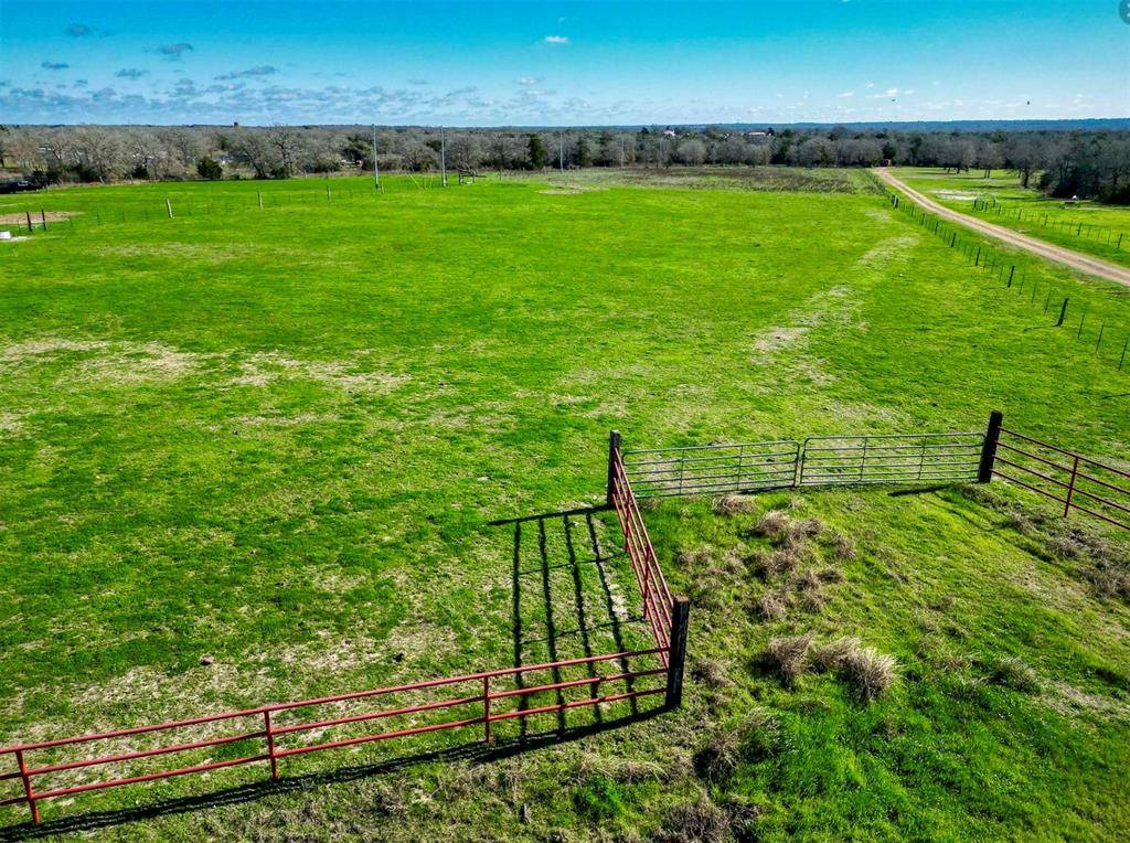 Flatonia, TX 78941,TBD Old Smithville RD