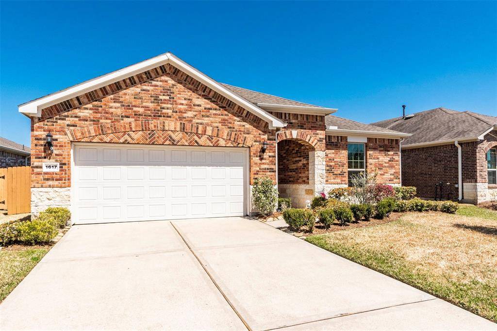 League City, TX 77573,1617 Cavallo Pass LN