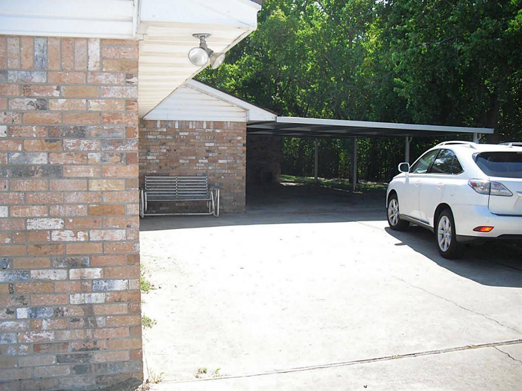 Brookside Village, TX 77581,13138 MAX RD CR 108 RD