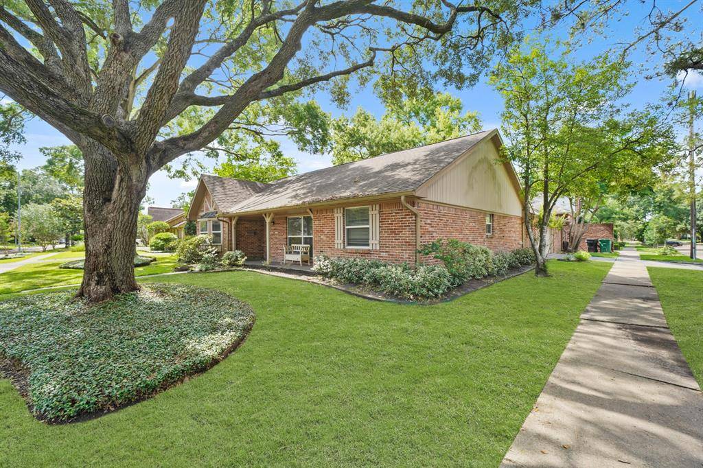Houston, TX 77096,5439 Imogene ST