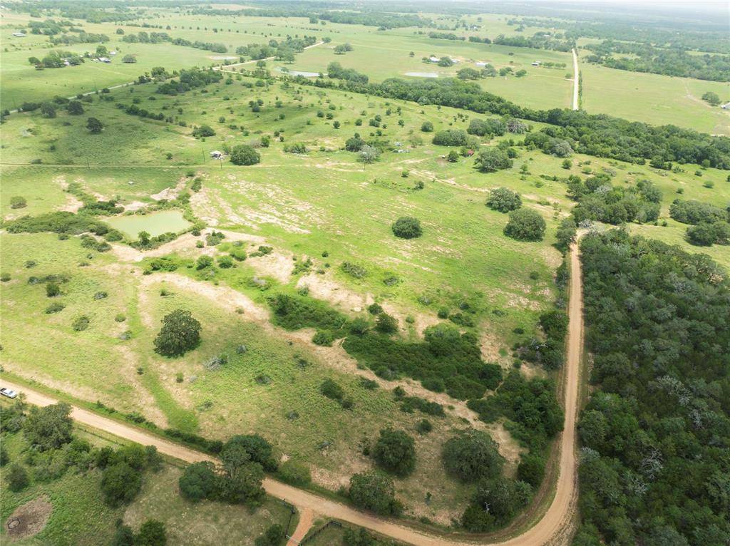 Hallettsville, TX 77964,TBD CR 212 - Tract 4