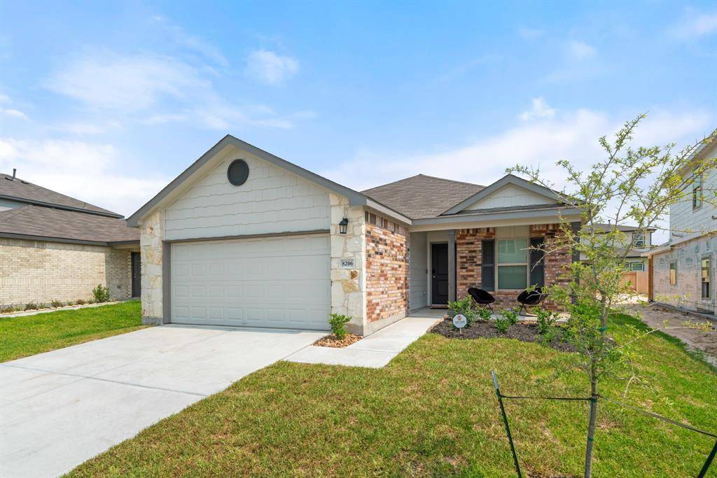 Magnolia, TX 77354,8206 RED SPRUCE ST