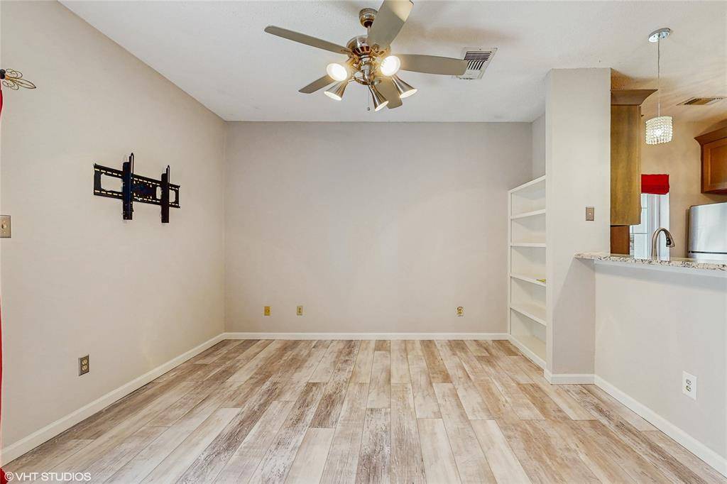 Houston, TX 77054,7575 Cambridge ST #302