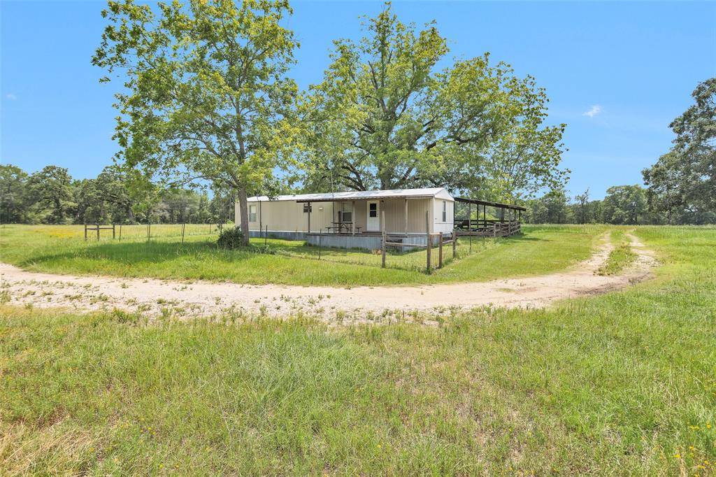 Pennington, TX 75856,7395 CR 4200