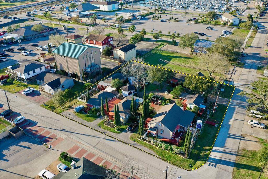 Kemah, TX 77565,507 8th ST