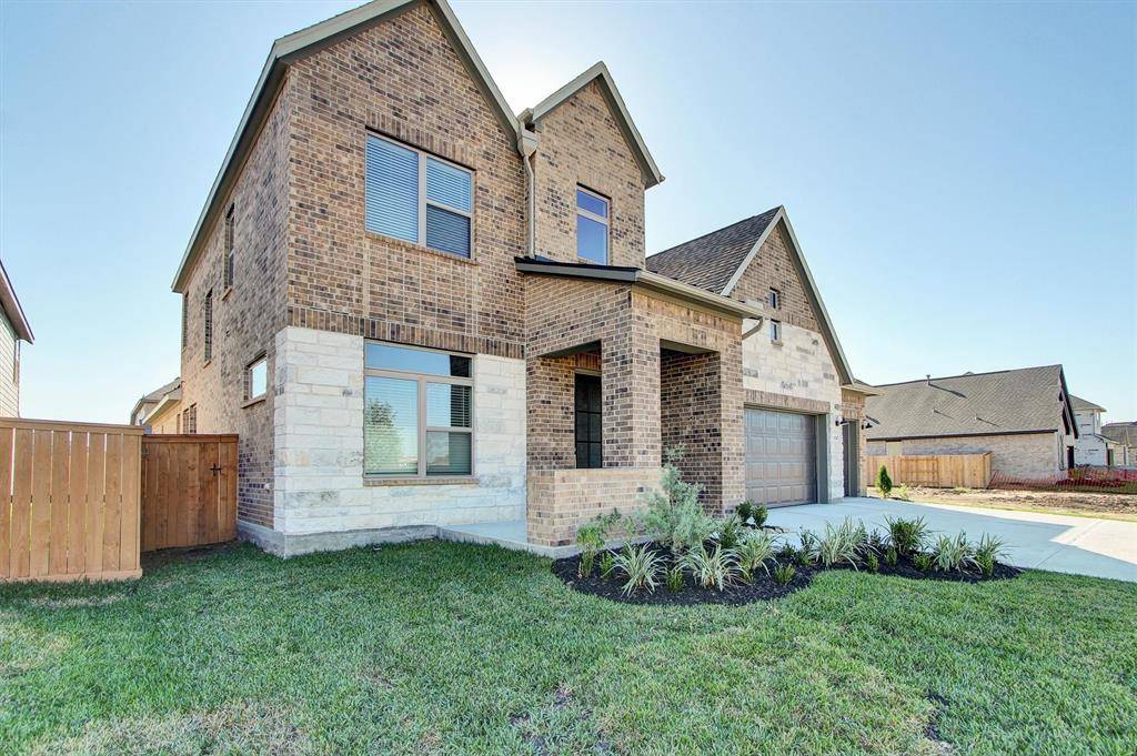 Iowa Colony, TX 77583,2822 Sapphire Hills Drive