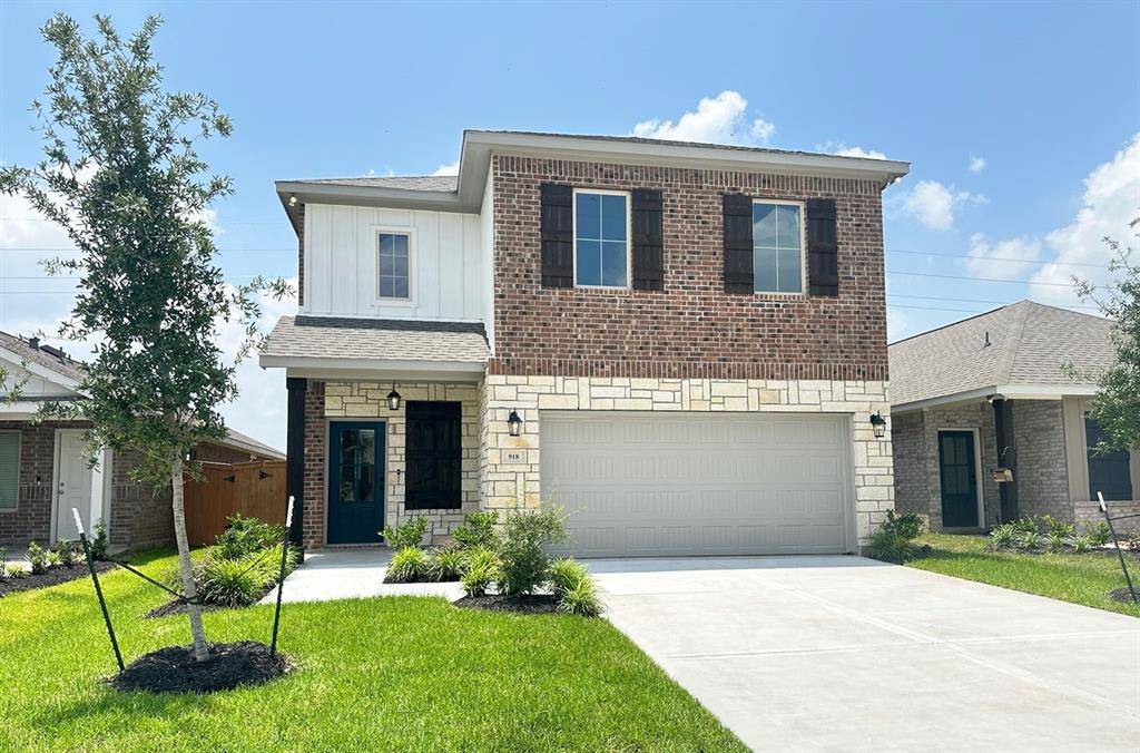 Beasley, TX 77417,918 Mockingbird Passage DR