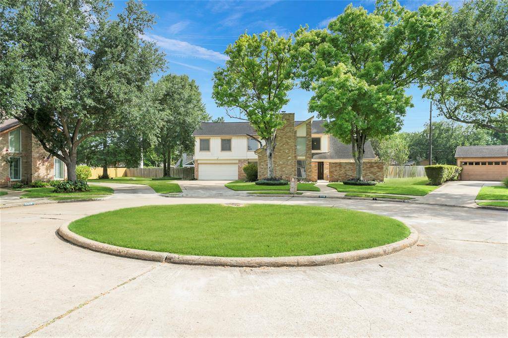 Sugar Land, TX 77479,2610 Creek Shadow DR