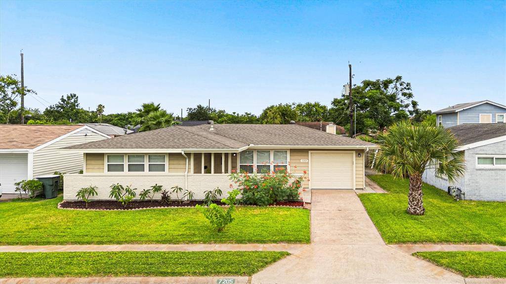 Galveston, TX 77551,7205 Yucca DR