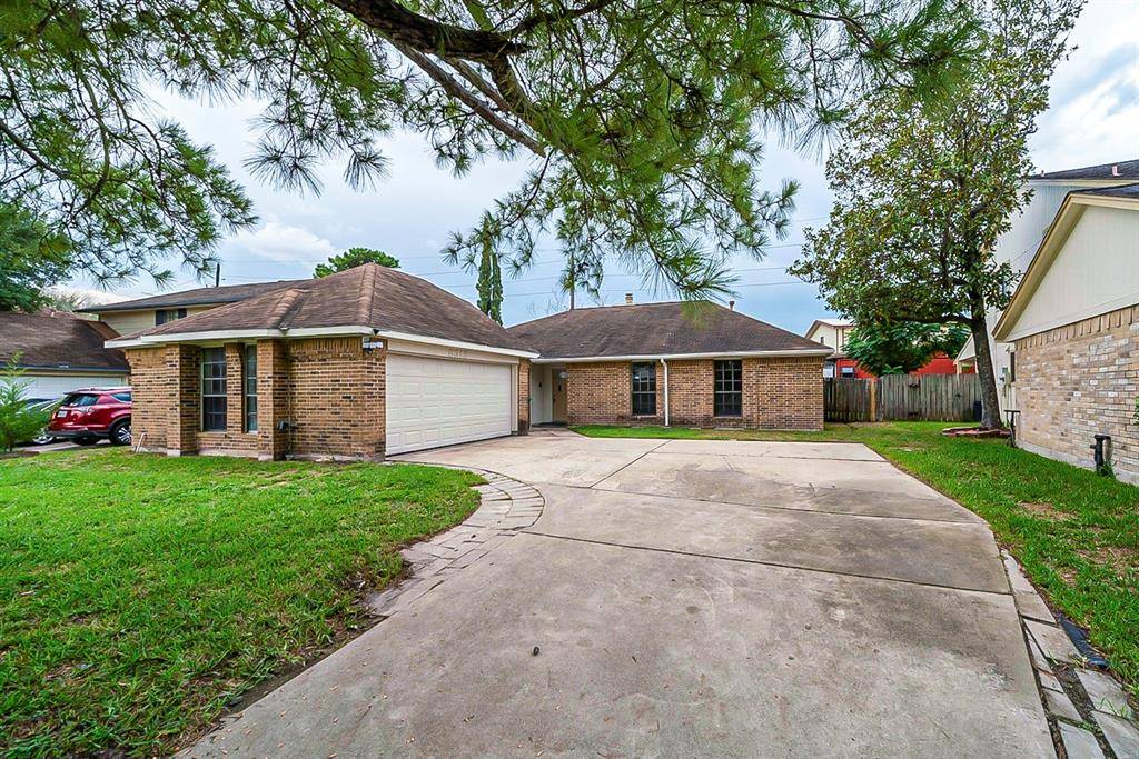 Houston, TX 77088,8315 Enchanted Forest DR