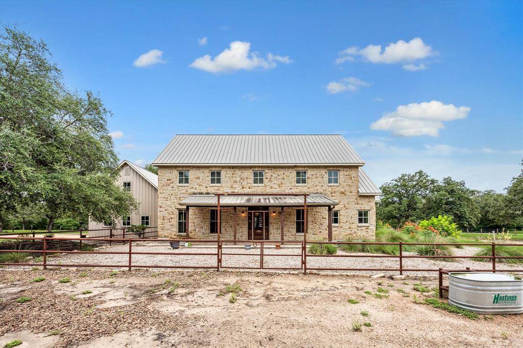 La Grange, TX 78945,1661 Guenther RD