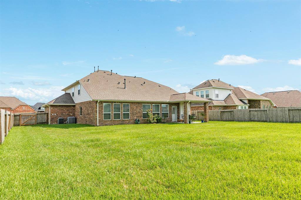 Angleton, TX 77515,1233 Laurel LOOP