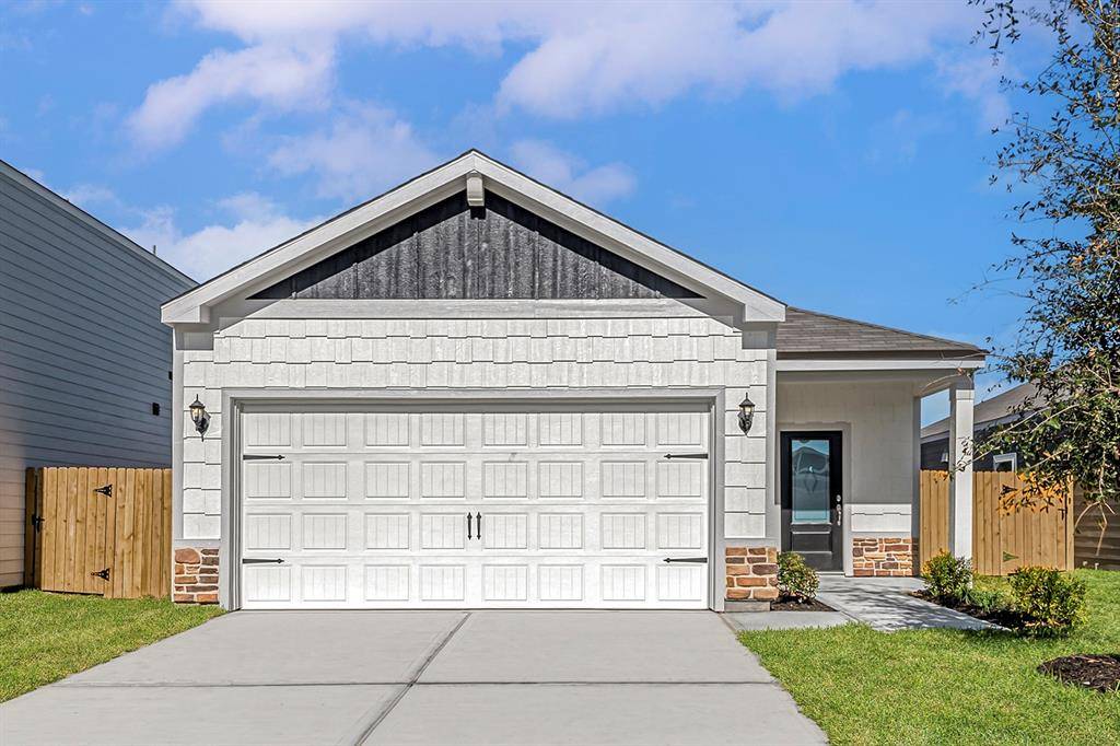 Houston, TX 77016,8206 Blooming Meadows DR