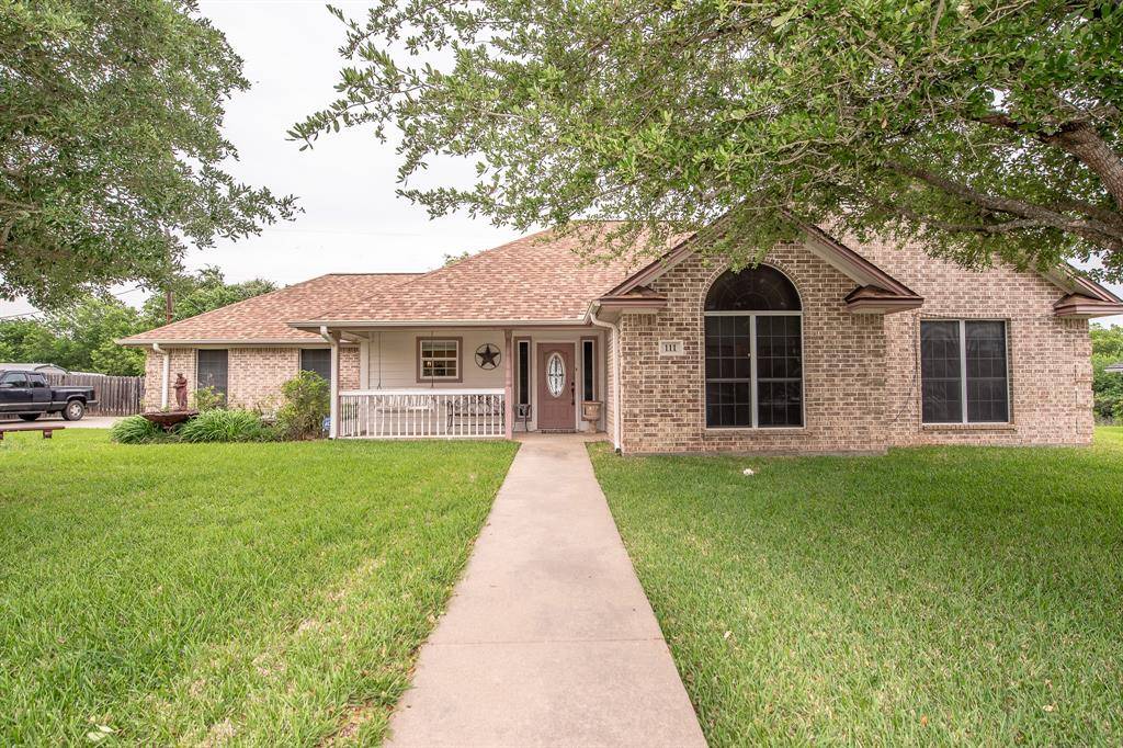Caldwell, TX 77836,111 April ST