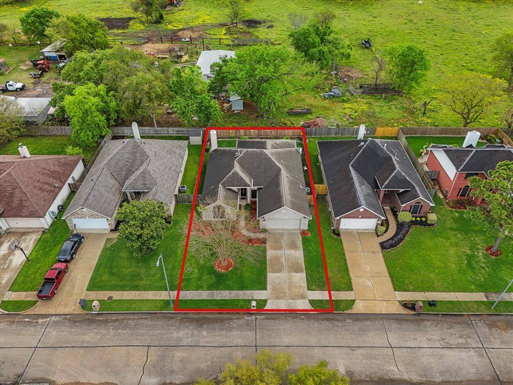 La Porte, TX 77571,332 Spencer LNDG E