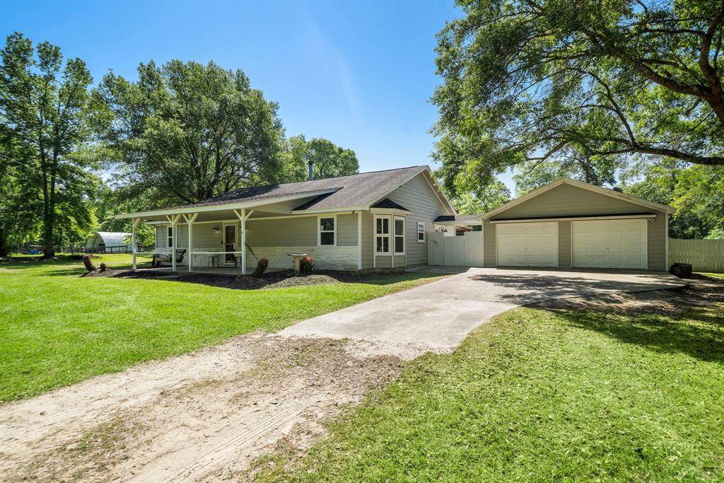 Hankamer, TX 77560,424 Hankamer LOOP