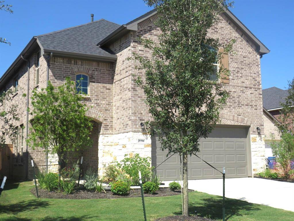 Tomball, TX 77377,21314 Catelonia Yew CT