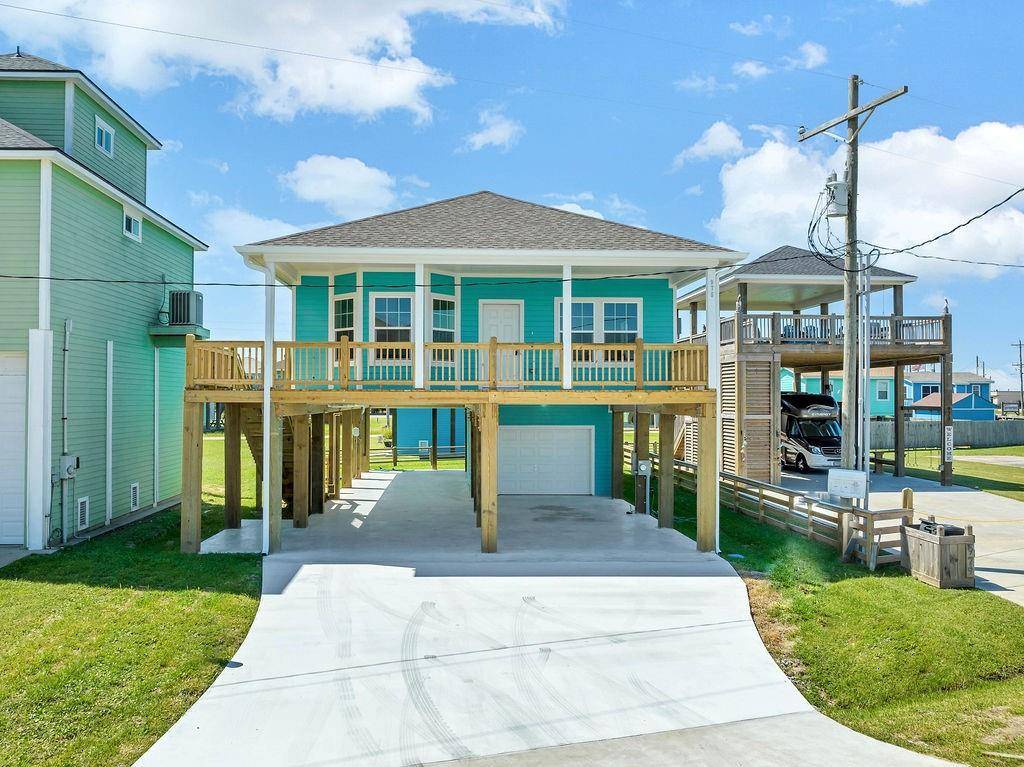 Crystal Beach, TX 77650,975 S Cove DR